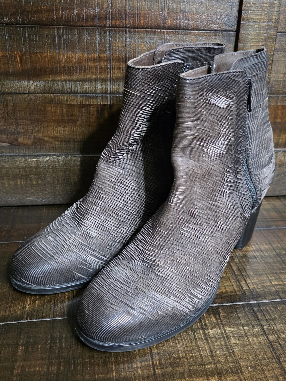 Frye Addie Double Zip Bootie Charcoal Textured‎ Leather Western Moto Womens 10